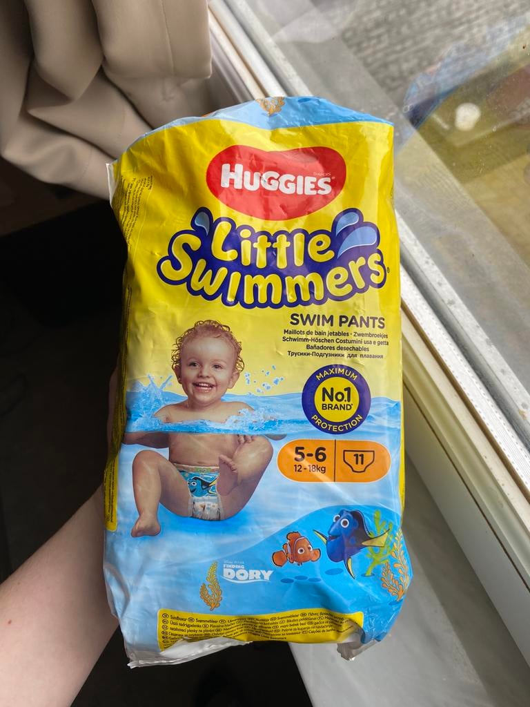 Zwempampers, Kinderen en Baby's, Babykleding | Baby-zwemkleding, Ophalen, Huggies, Jongetje of Meisje, Nieuw