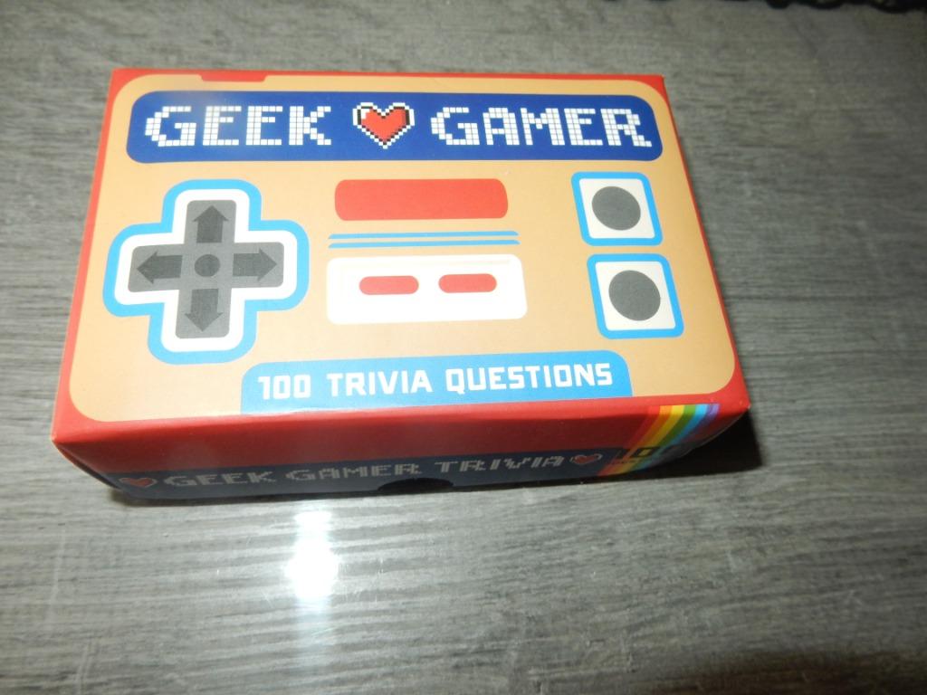 nr.820 - Geek gamer (100 trivia questions), Enlèvement ou Envoi, Comme neuf