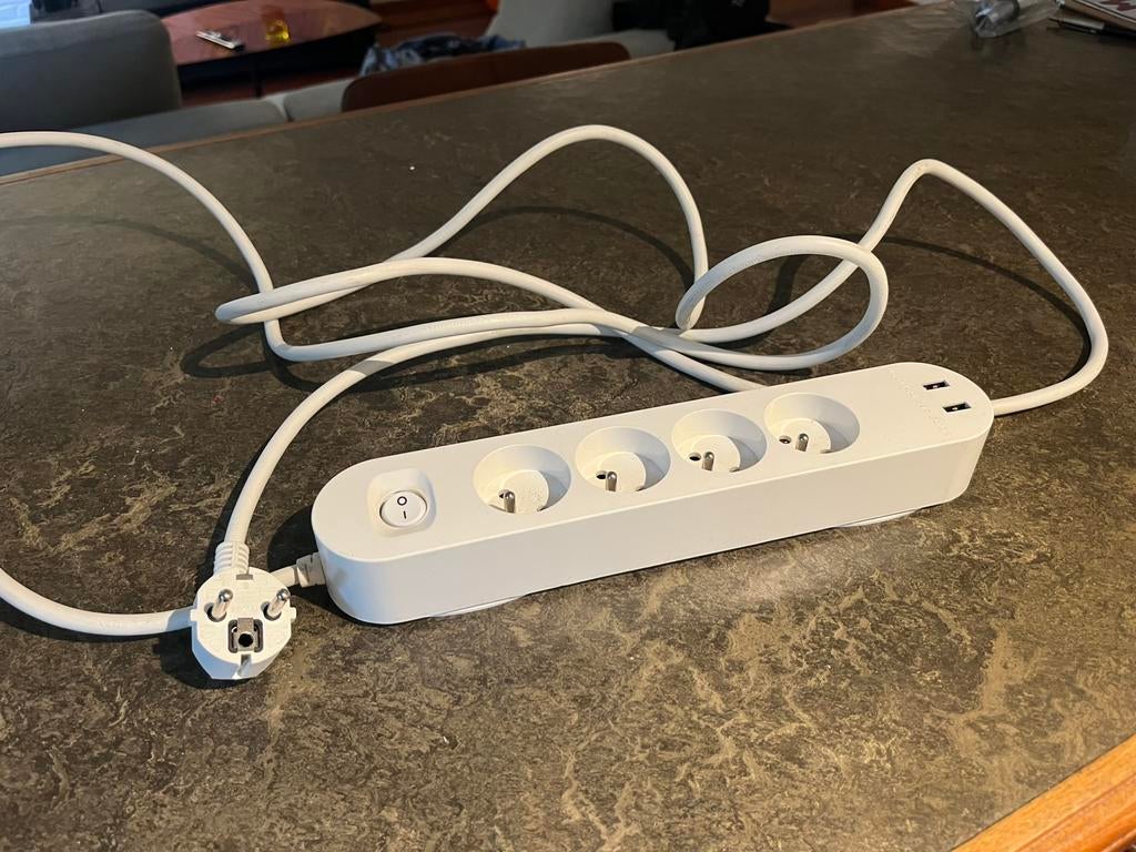 Verdeeldoos Koppla, Doe-het-zelf en Bouw, Elektriciteit en Kabels, Ophalen, Zo goed als nieuw