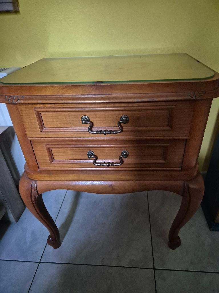 2 nachtkastjes, 45 à 65 cm, Enlèvement, Utilisé, 55 à 70 cm