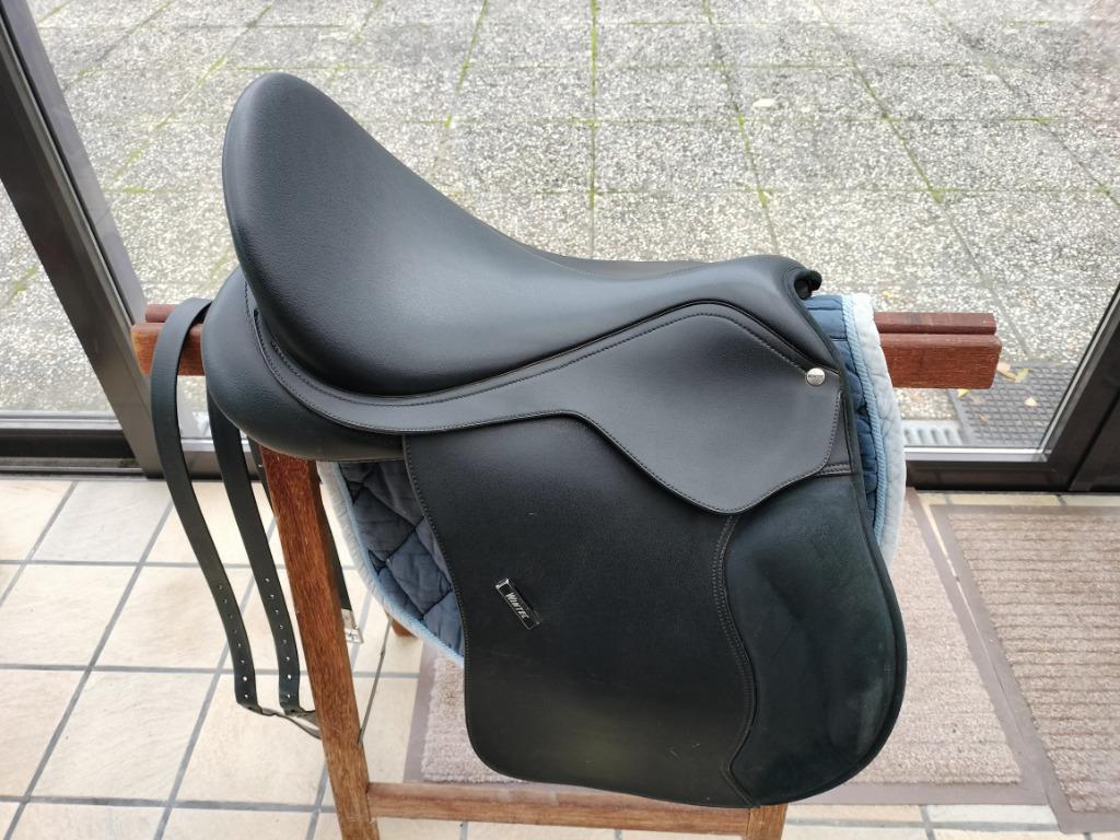 Selle, Enlèvement, Comme neuf, Autres espèces