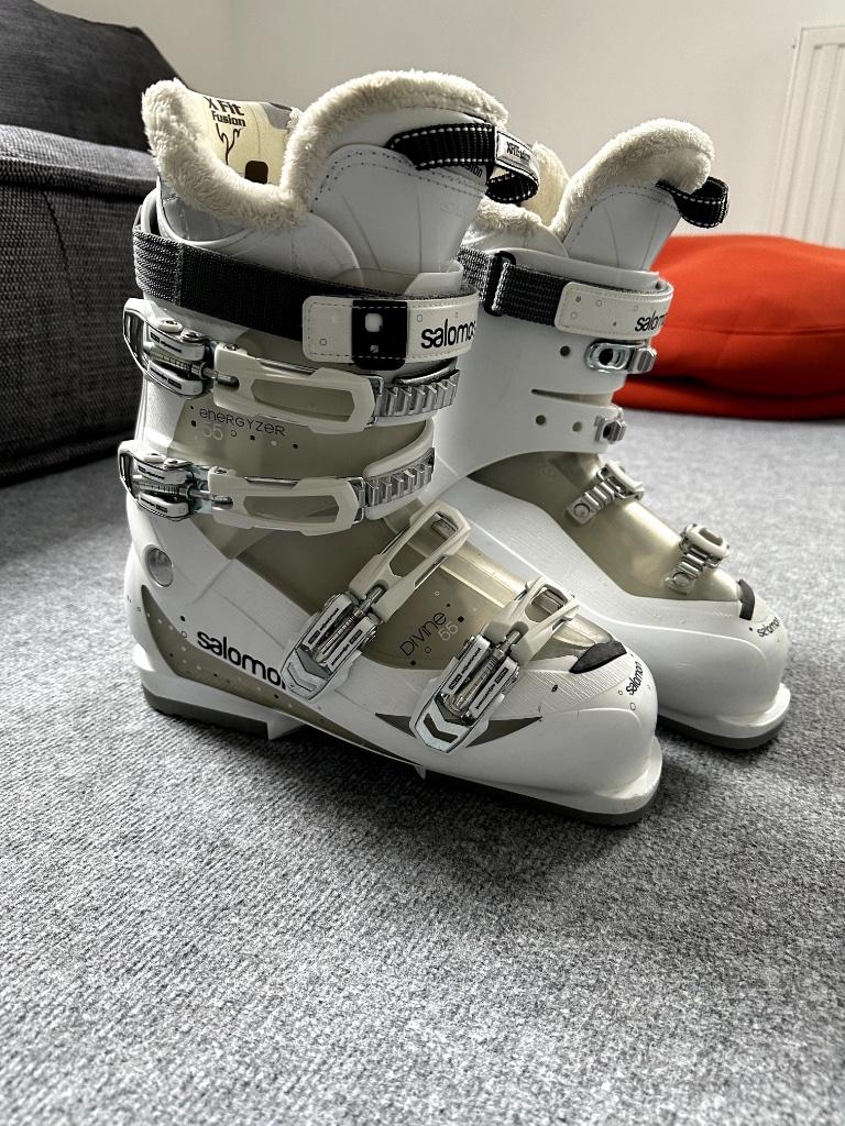 Salomon Divine 55, Mondopoint 27.5 skischoenen, Ophalen, Ski, Schoenen, Salomon