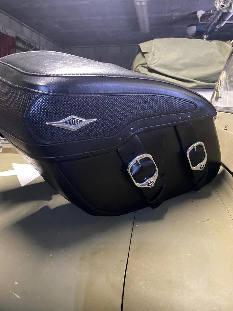 Coffres Gauche/droite - cuir - Harley Davidson Roadking, Enlèvement, Utilisé