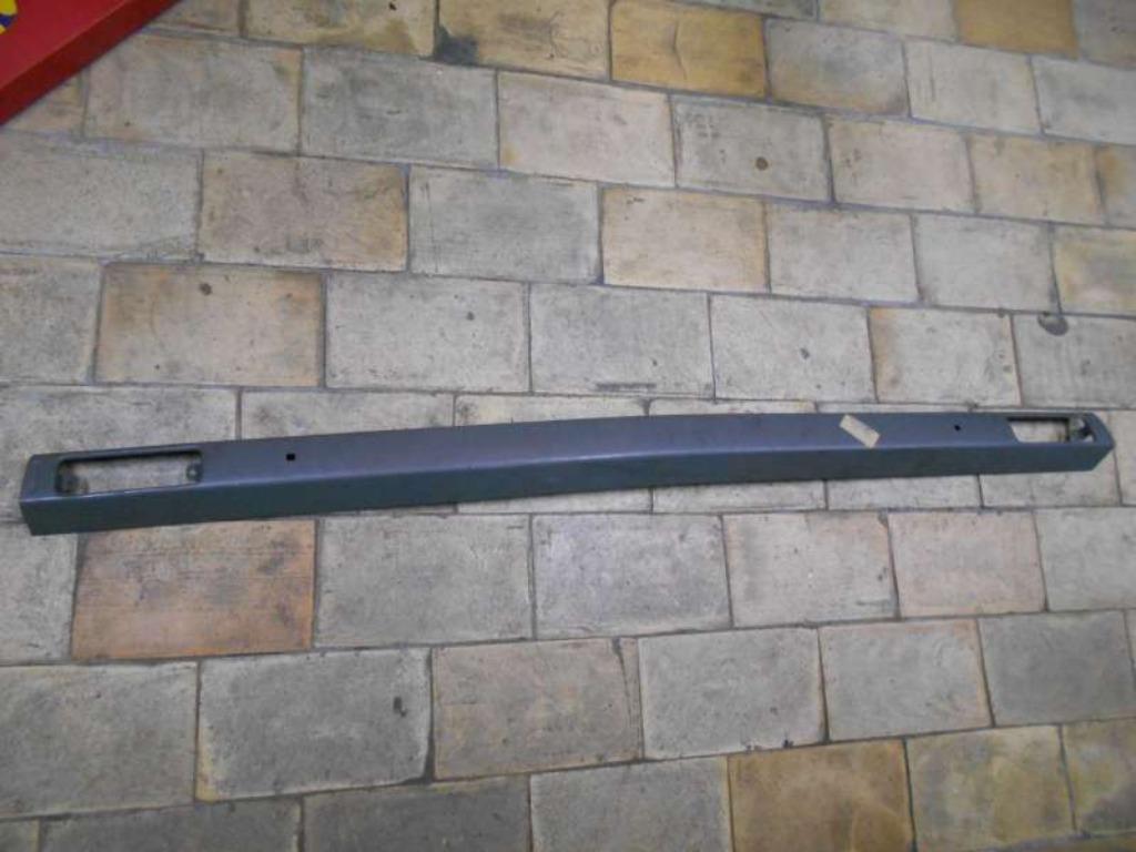 Voorbumper en achterbumper metaal Vw Polo 1 / Audi 50 nieuw, Neuf, Pare-chocs, Enlèvement, Audi