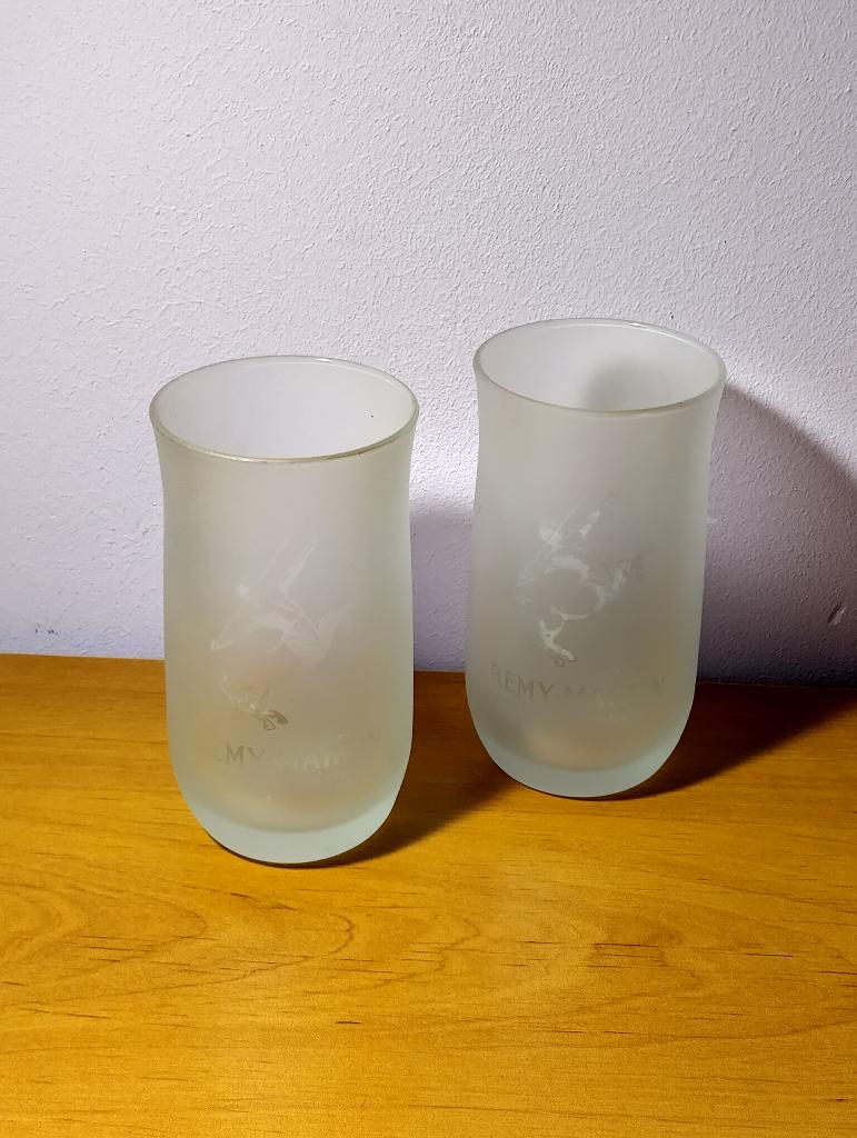 2 matte vintage cognacglazen jaren 80 en 90 - Remy Martin, Ophalen