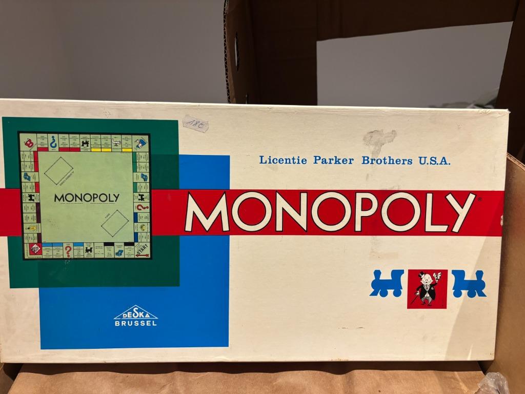 Monopoly en Rummikub, Hobby & Loisirs créatifs, Jeux de société | Jeux de cartes, Utilisé, Trois ou quatre joueurs, Enlèvement ou Envoi