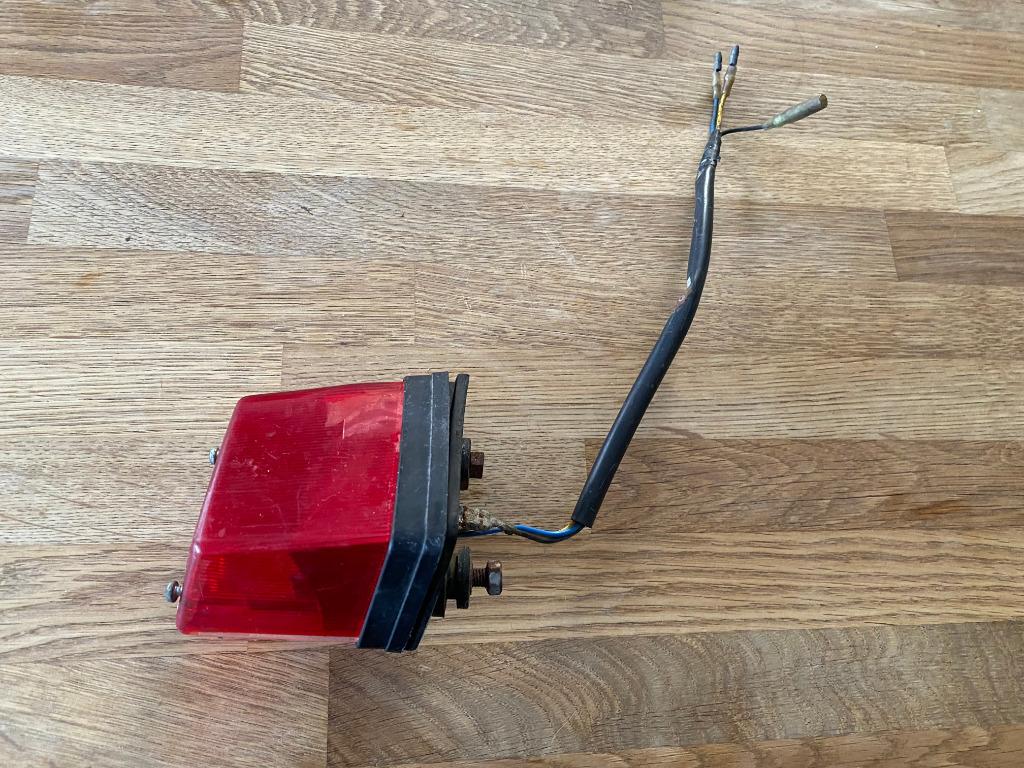 Feu/ phare arrière complet pour Yamaha STING, Ophalen of Verzenden