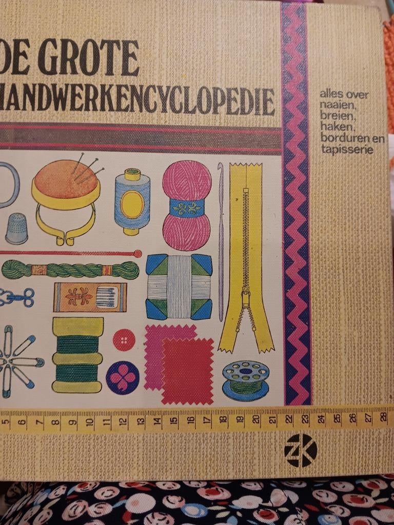 De grote handwerkencyclopedie, Enlèvement, Comme neuf