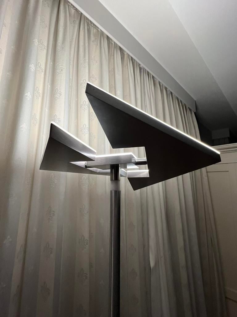 Staanlamp, Ophalen, Zo goed als nieuw