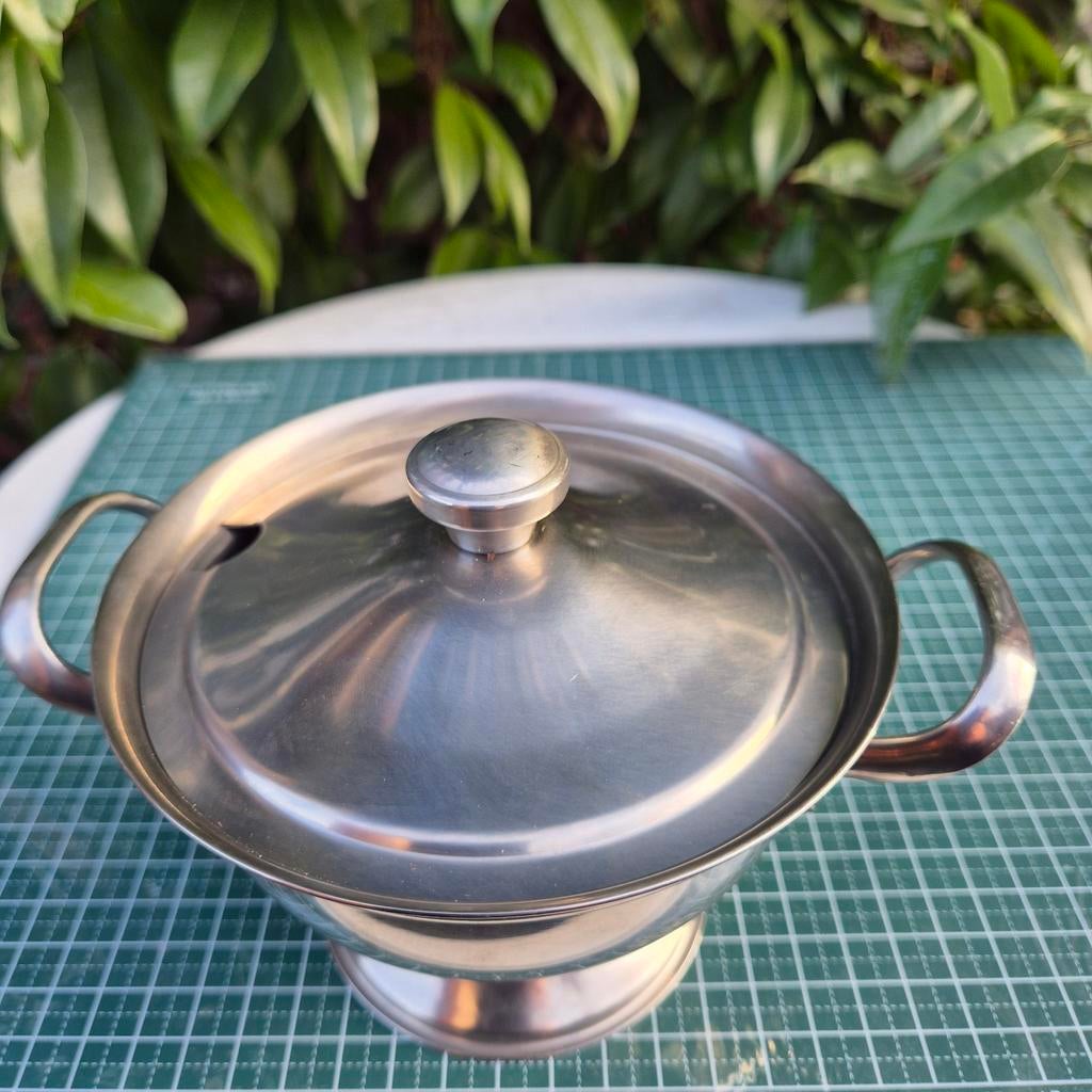 Alessi soep/saus bowl  2x 35 cl 1 met deksel, Ophalen of Verzenden