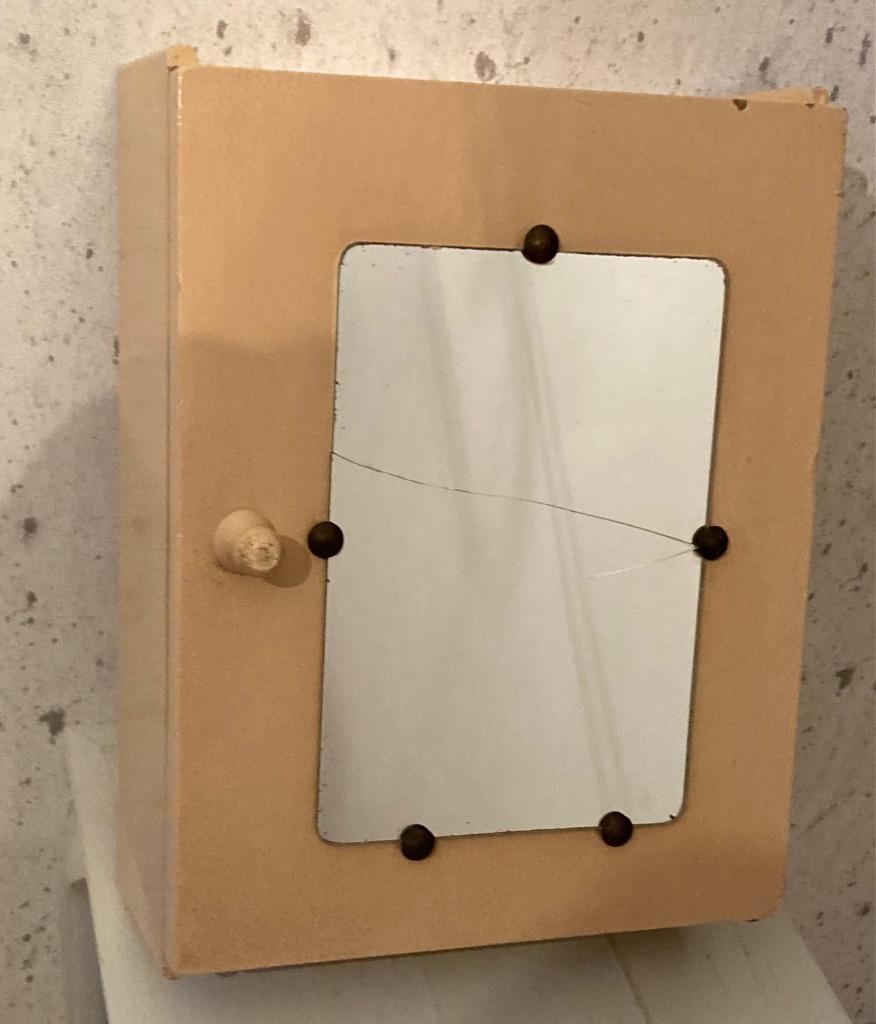 Renoveerprojectje - Handig vintage toiletkastje massief hout, Ophalen of Verzenden, Gebruikt