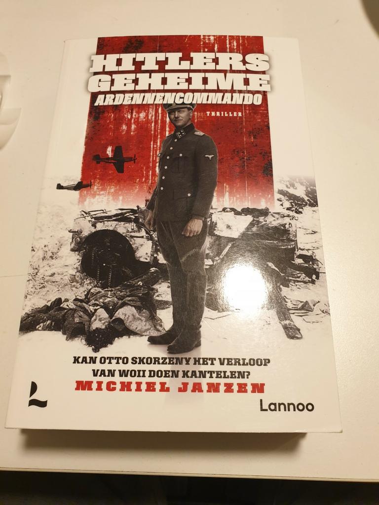 Hitlers geheime Ardennencommando Janzen, Michiel   3e druk, Boeken, Ophalen of Verzenden, Zo goed als nieuw