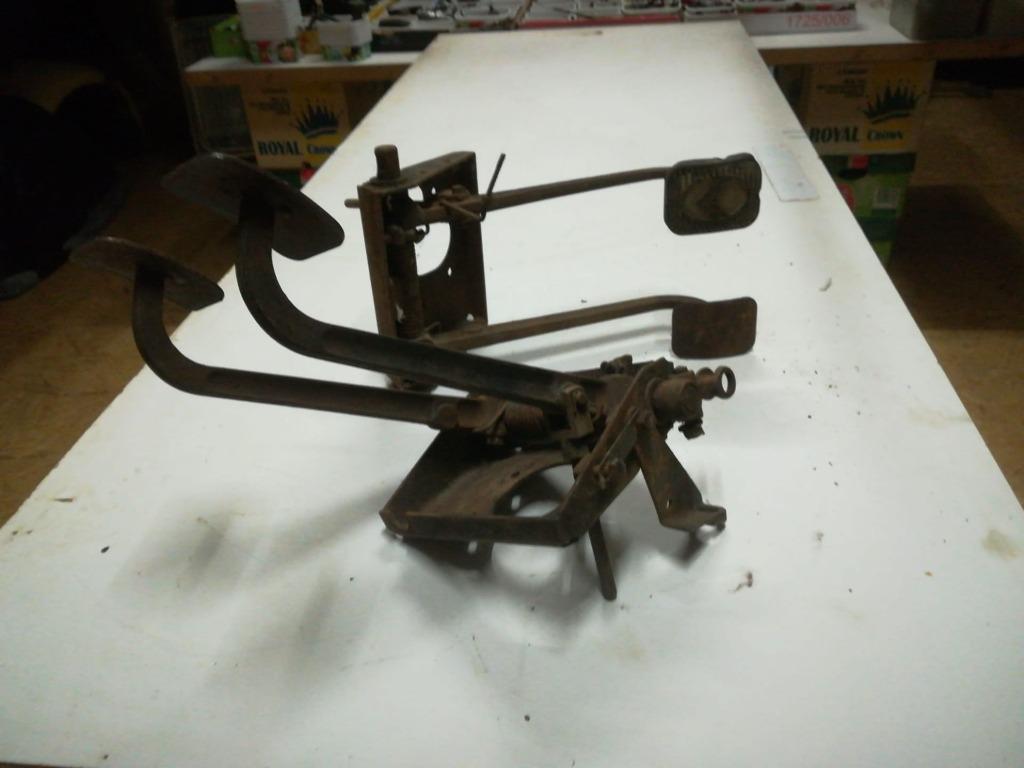 Citroén traction Pedalerie, Ophalen