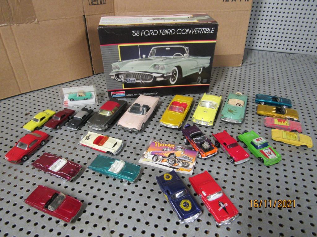 Ford Thunderbird Modèles de voitures Modèles T-Bird Hotwheel, Enlèvement ou Envoi, Comme neuf