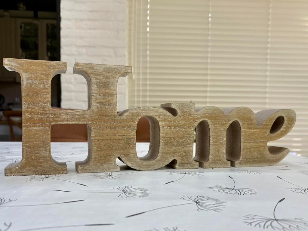 Home decoratie (Riverdale), Ophalen, Zo goed als nieuw