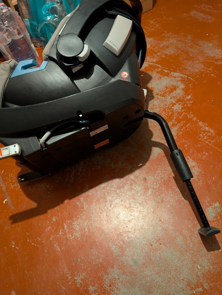Cybex Aton 5 + Isofix (2 pièces disponibles), Enfants & Bébés, 0 à 13 kg, Isofix