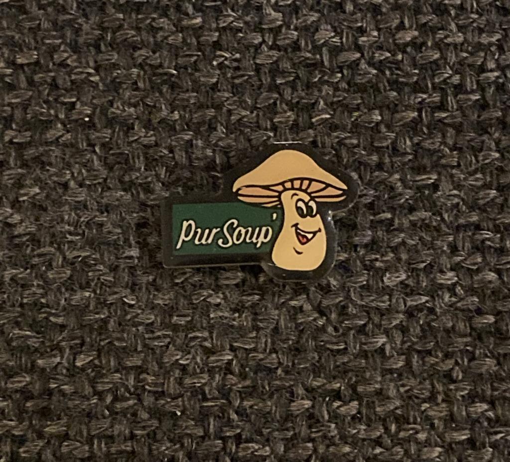 PIN - PUR' SOUP - CHAMPIGNON - PADDESTOEL, Envoi, Utilisé, Marque, Insigne ou Pin's