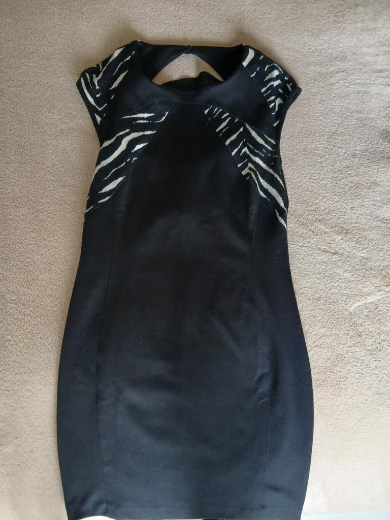 Petite robe noire Astrid Black, taille L, Enlèvement ou Envoi, Taille 42/44 (L)