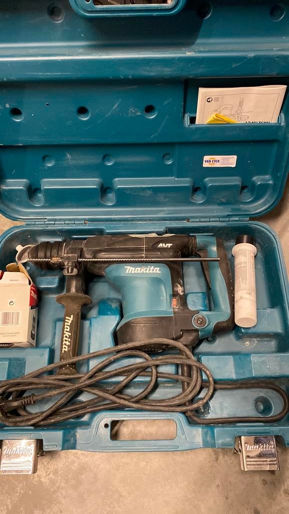 Marteau rotatif Makita HR3210FCT, Bricolage & Construction, Enlèvement, Comme neuf