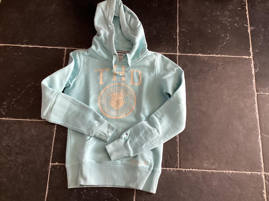 Hoodie van Tommy Hilfiger maat small in nieuwstaat, Kleding | Dames, Verzenden