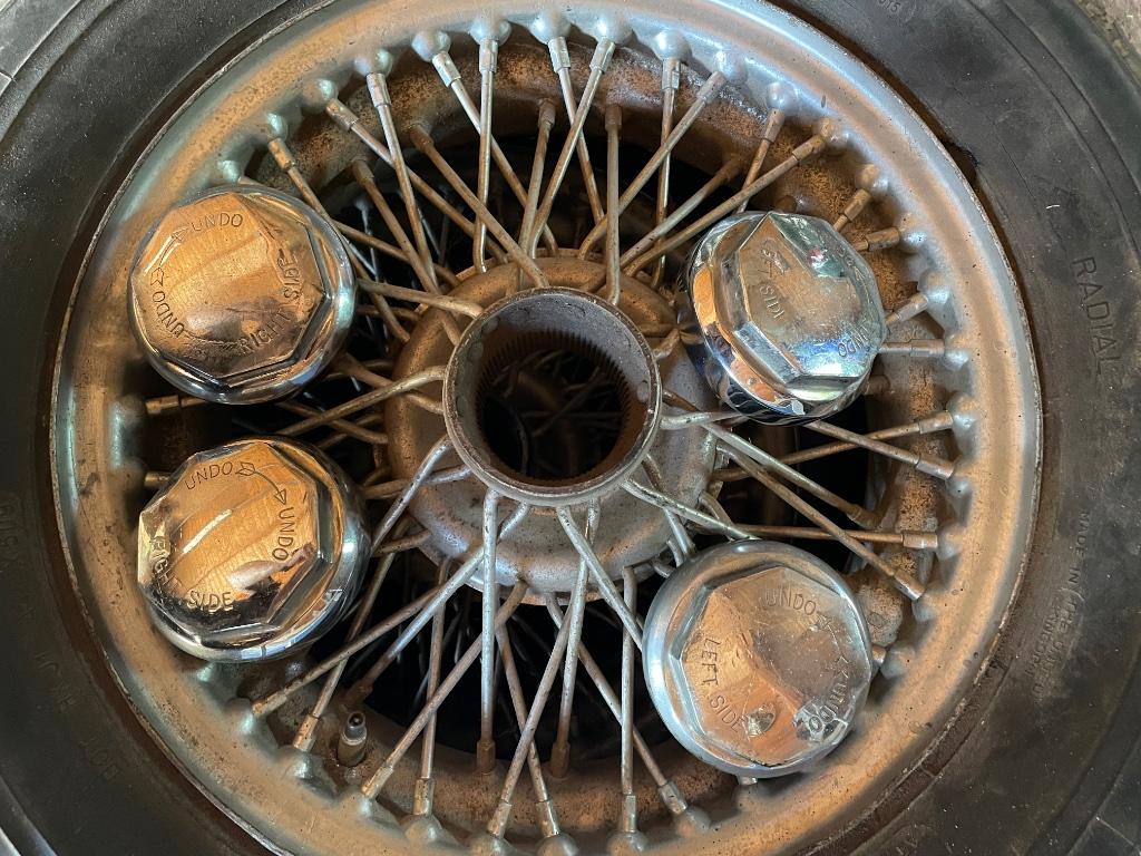 Roues à rayons MGB, Autos : Pièces & Accessoires, Enlèvement, Pneu(s)