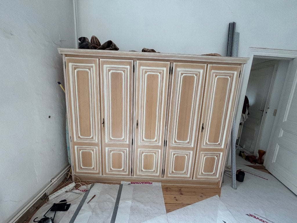 Kleerkast, Huis en Inrichting, Ophalen, Met deur(en), Gebruikt, 200 cm of meer