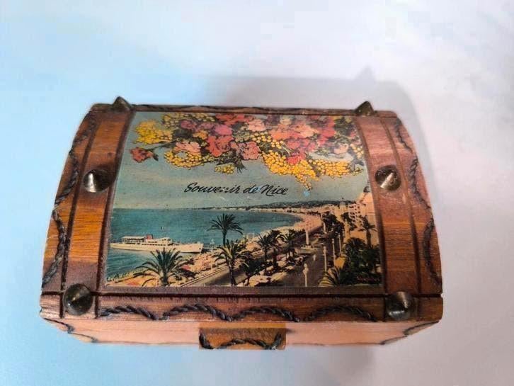 Vintage kistje, Nice, Antiek en Kunst, Ophalen of Verzenden
