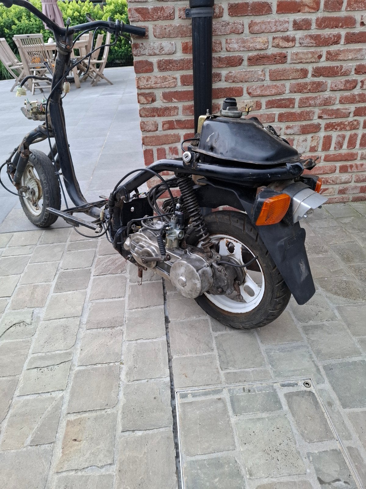 Motor met rijdend frame honda vision, Ophalen, Frame