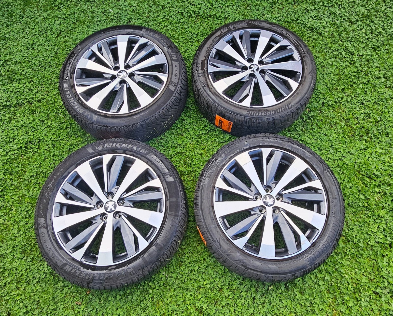 4 pneus hiver sur jantes R19 Peugeot, Autos : Pièces & Accessoires, Pneus et Jantes, Pneus hiver, Véhicule de tourisme, 19 pouces