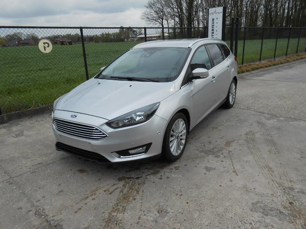 Ford Focus break Titanium 48000km! + opties!, Auto's, Ford, Bedrijf, Te koop, Focus, ABS, Achteruitrijcamera, Airbags, Airconditioning
