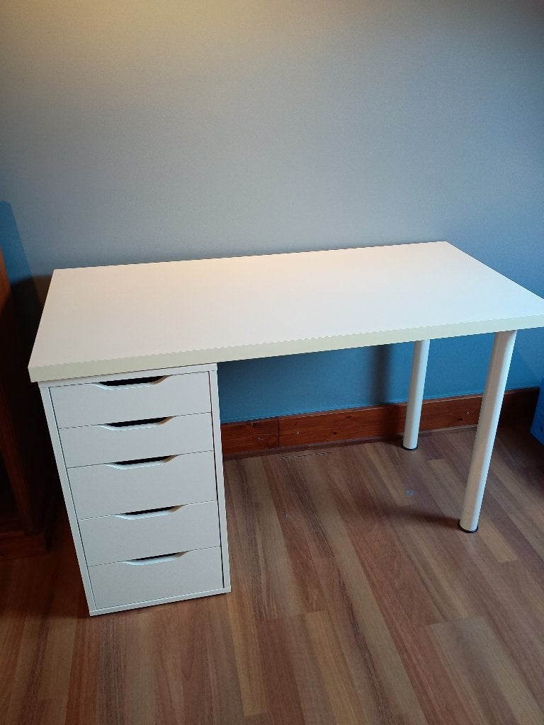 Bureau ikea, Ophalen, Met lades, Gebruikt, Scandinavisch