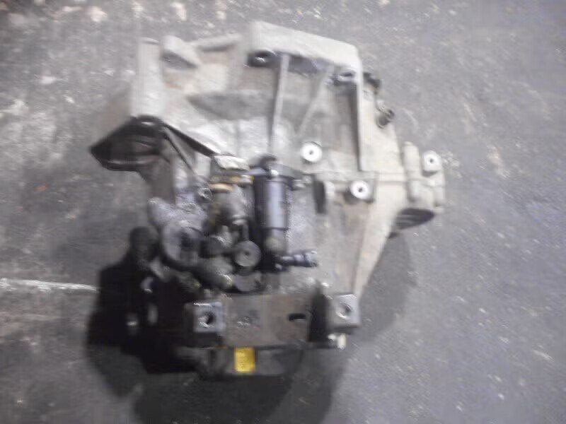 VERSNELLINGSBAK Volkswagen Polo IV (9N1 / 2/3) (bakcodehuy), Gebruikt, Berliner Ring 2 38440 Wolfsburg, DE, Volkswagen, Volkswagen AG