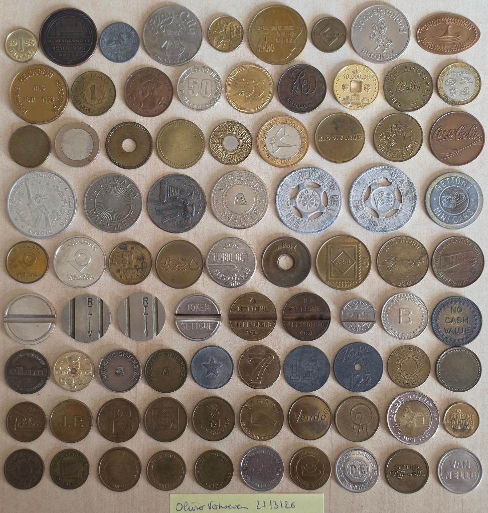 Lot 82 Verschillende Tokens Penningen Jetons enz..., Enlèvement ou Envoi, Monnaie