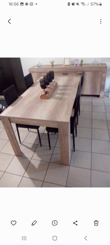 Eetplaats met 4 stoelen, Enlèvement
