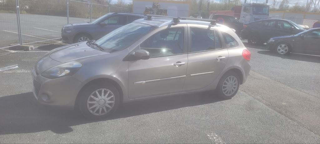 Renault Clio 2012 grandtour 1.2 16v essence (break), Euro 5, Achat, Barres de toit, Break