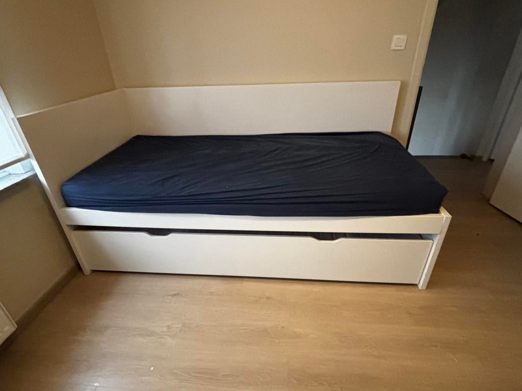 Eenpersoonsbed met logeerlade, Huis en Inrichting, Ophalen, Gebruikt, 90 cm, Eenpersoons