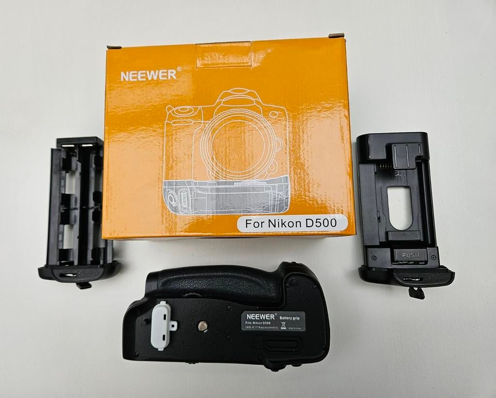 NIEUWERE GRIP VOOR NIKON D500, Ophalen of Verzenden