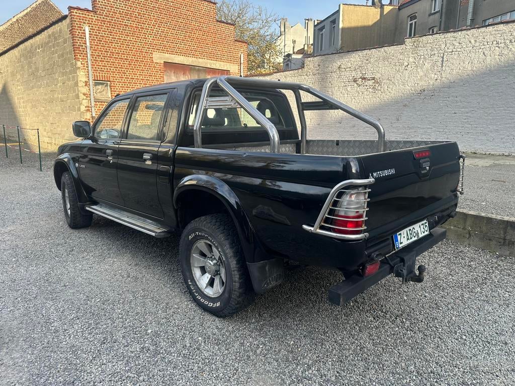 Mitsubishi l200 *EXPORT*0485905657, Achat, 2500 cm³, Entreprise, Boîte manuelle