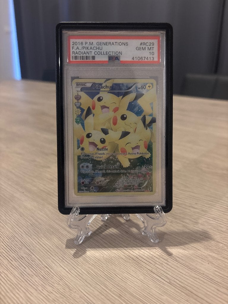 pikachu radiant collection psa 10 error, Enlèvement, Comme neuf, Cartes en vrac, Foil