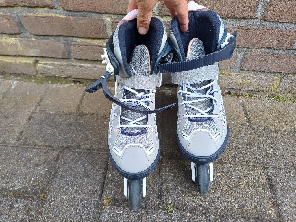 Inline skates Oxelo – maat 35-38 + bescherming & tas, Ophalen, Verstelbaar, Kinderen, Zo goed als nieuw