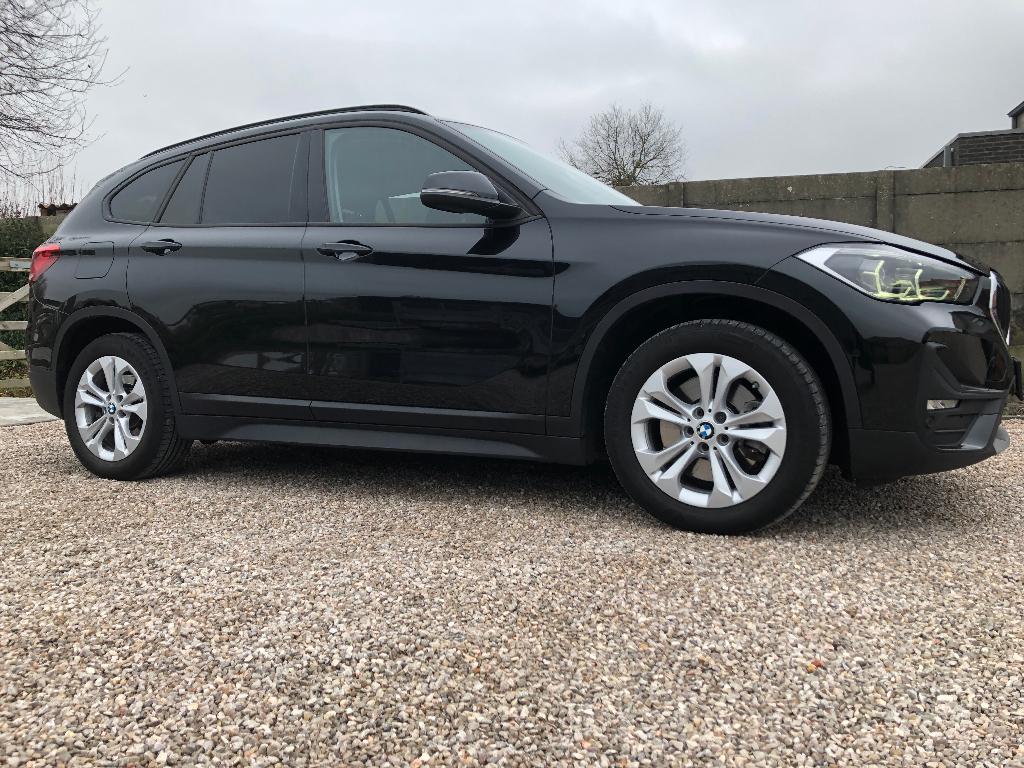 bmw X1 hybride met garantie headup leder camera, Auto's, Skiluik, Zwart, Leder, Bedrijf