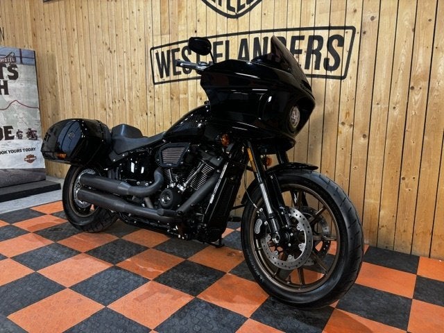 Harley-Davidson Low Rider ST (bj 2022), Motoren, Via Galileo Galilei 1
30033   Noale, IT, Aprilia, Bedrijf, Overig