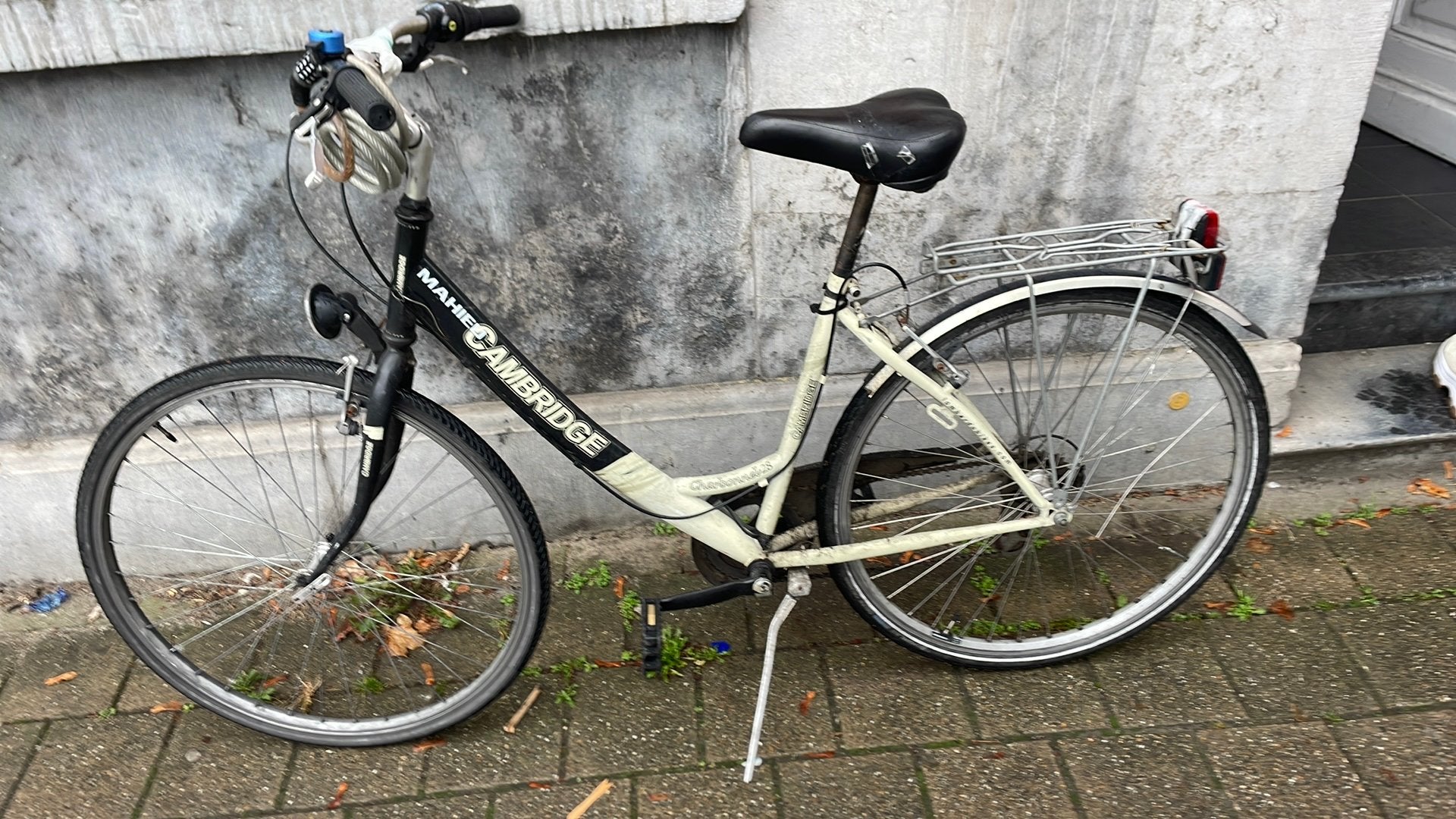 Stadsfiets cambridge, Fietsen en Brommers, Ophalen, Zo goed als nieuw, Velgrem, Versnellingen