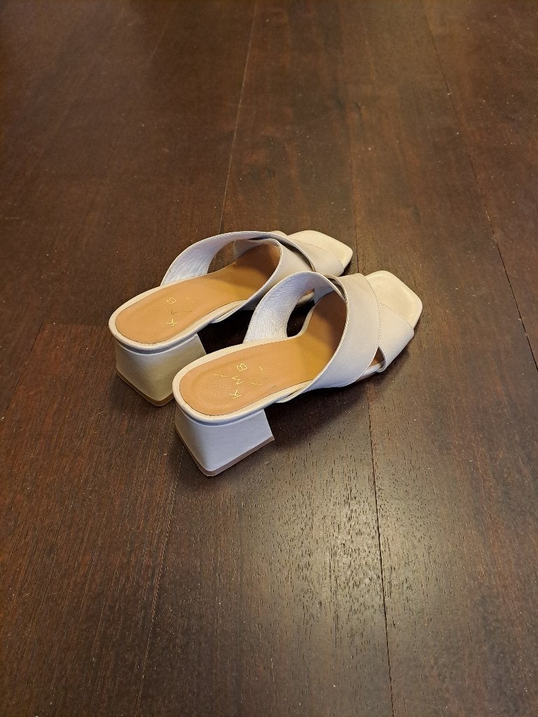 tongs italiennes pour femmes, ANDERE, Enlèvement ou Envoi, Beige, Comme neuf