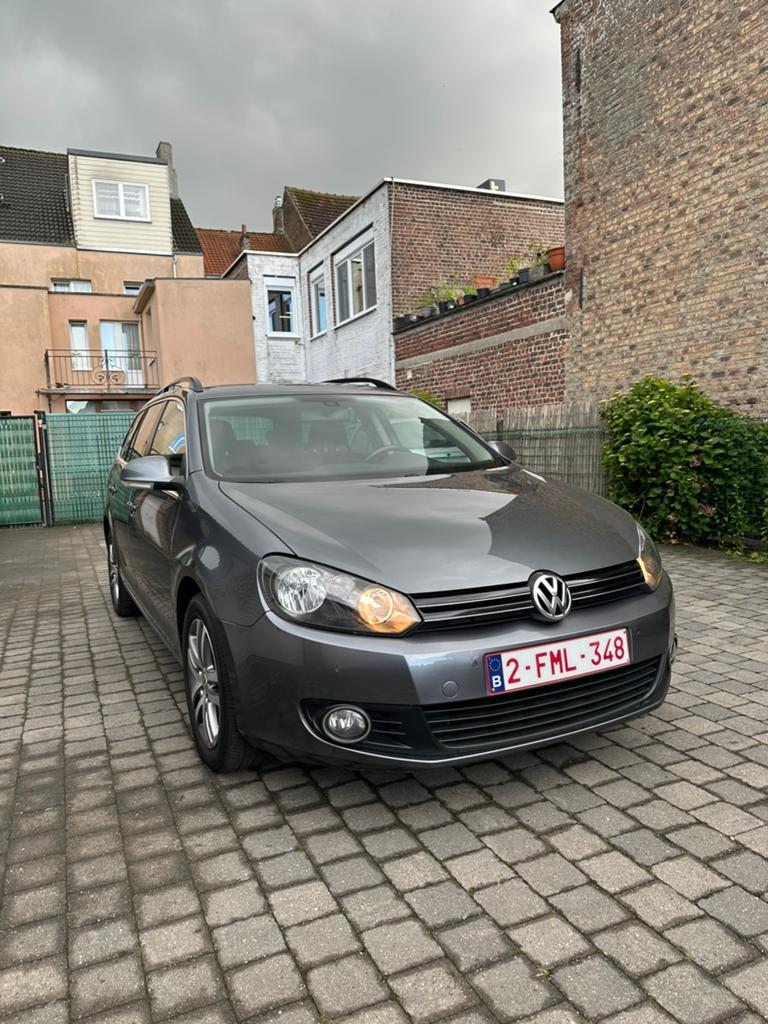 Volkswagen Golf 6 1.6, Euro 5, Start-stop-systeem, 1600 cc, Alcantara