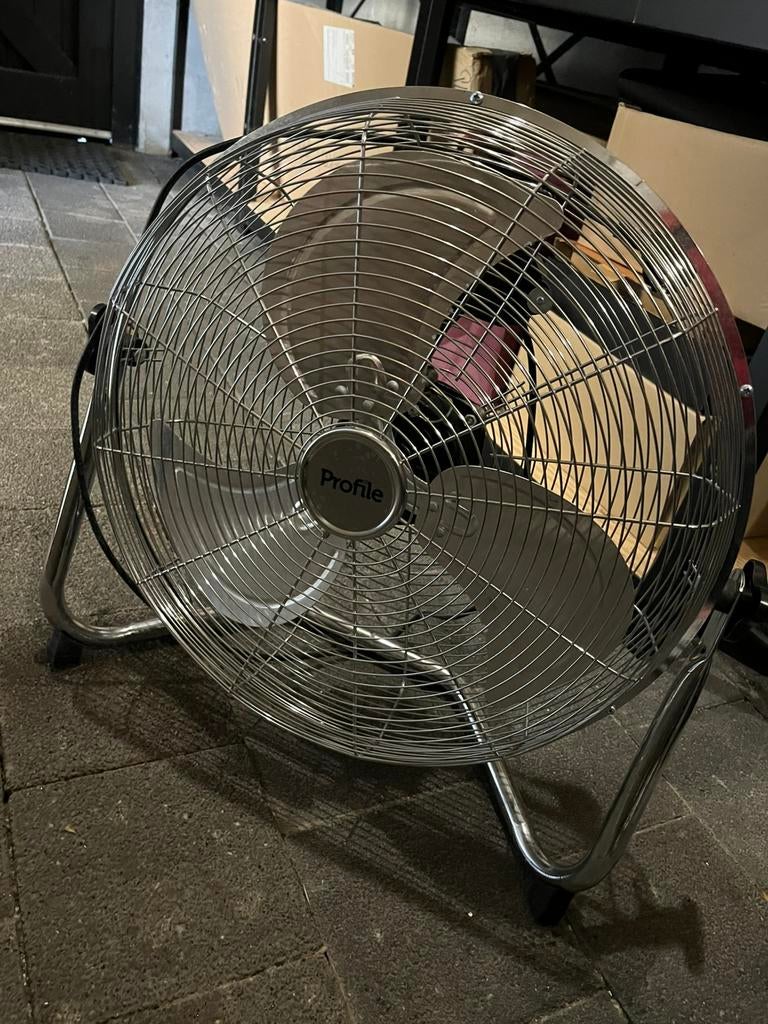 Ventilator, Enlèvement, Comme neuf