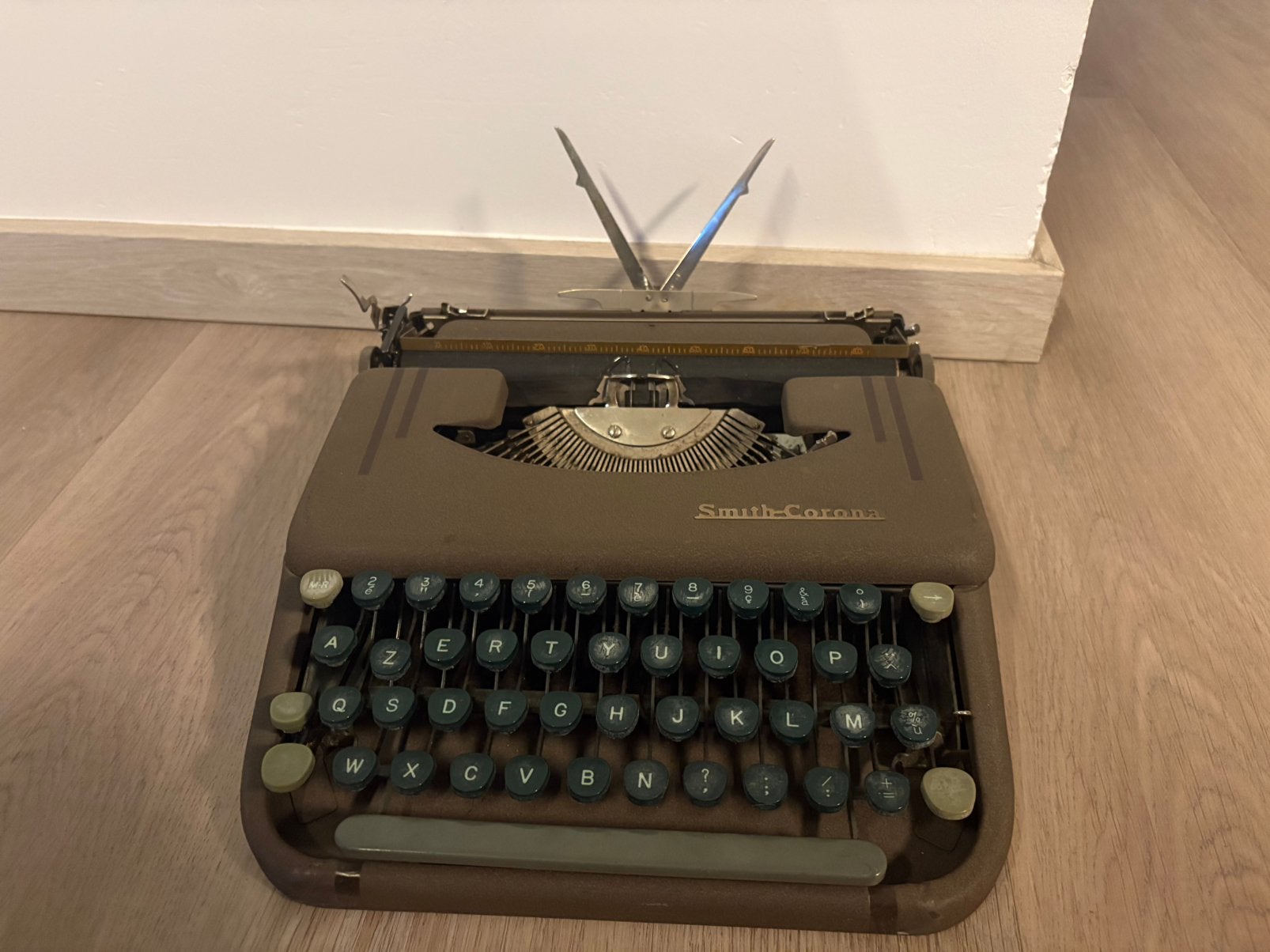 Machine à écrire, Enlèvement ou Envoi, Comme neuf
