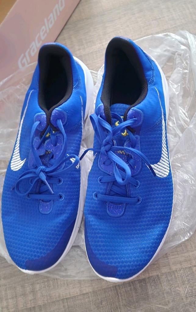 Nike hardloopschoenen, Ophalen
