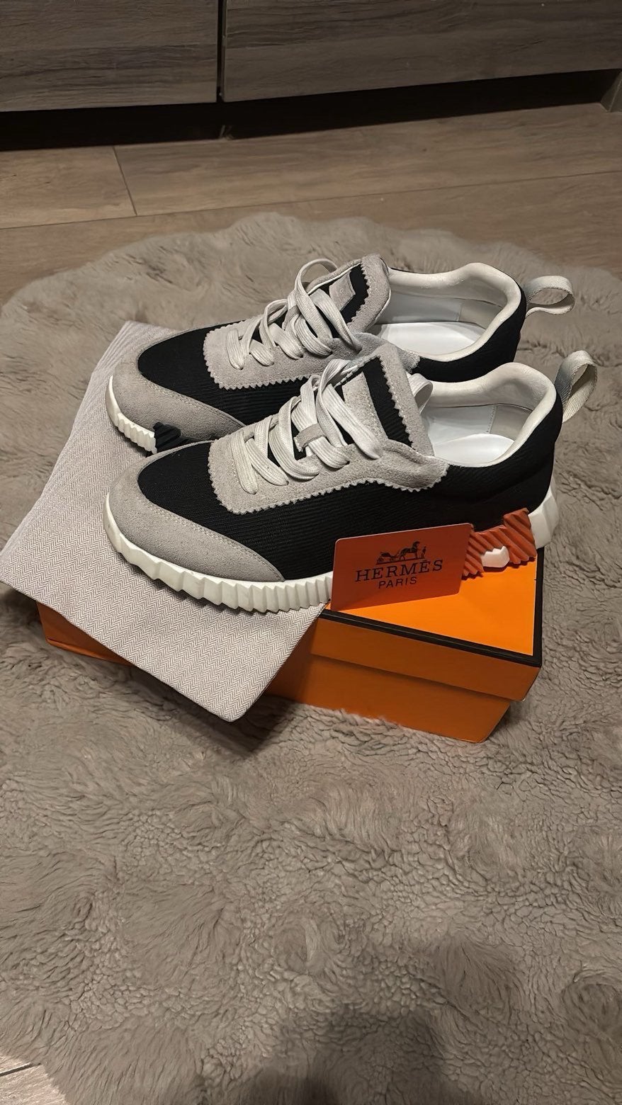 Perfecte hermes Nieuw, Bruin, Nieuw, Ophalen of Verzenden, Sneakers