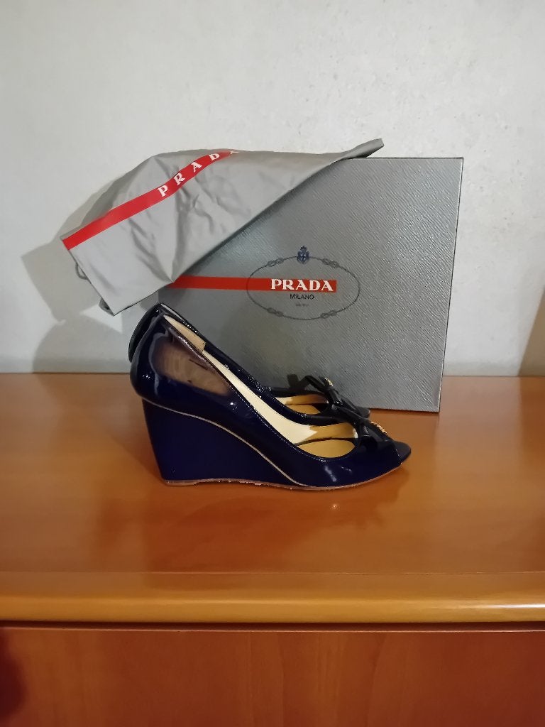 Prada schoenen met sleehak maat 38  lake, Prada, Enlèvement, Autres types, Porté